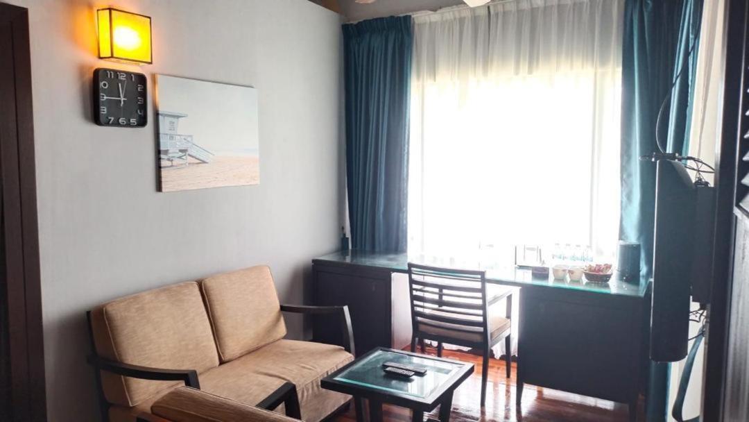 Ark Goldcoast Resort Сепанг Экстерьер фото